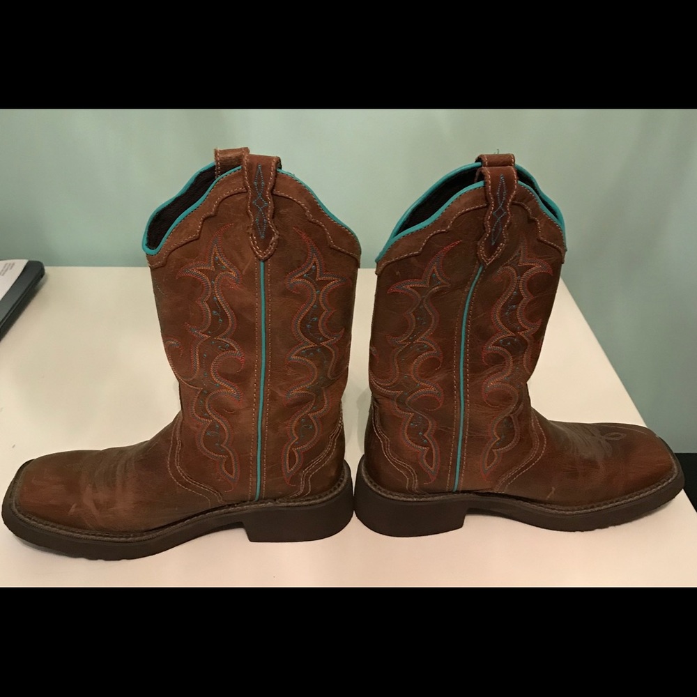 Like new Justin boots